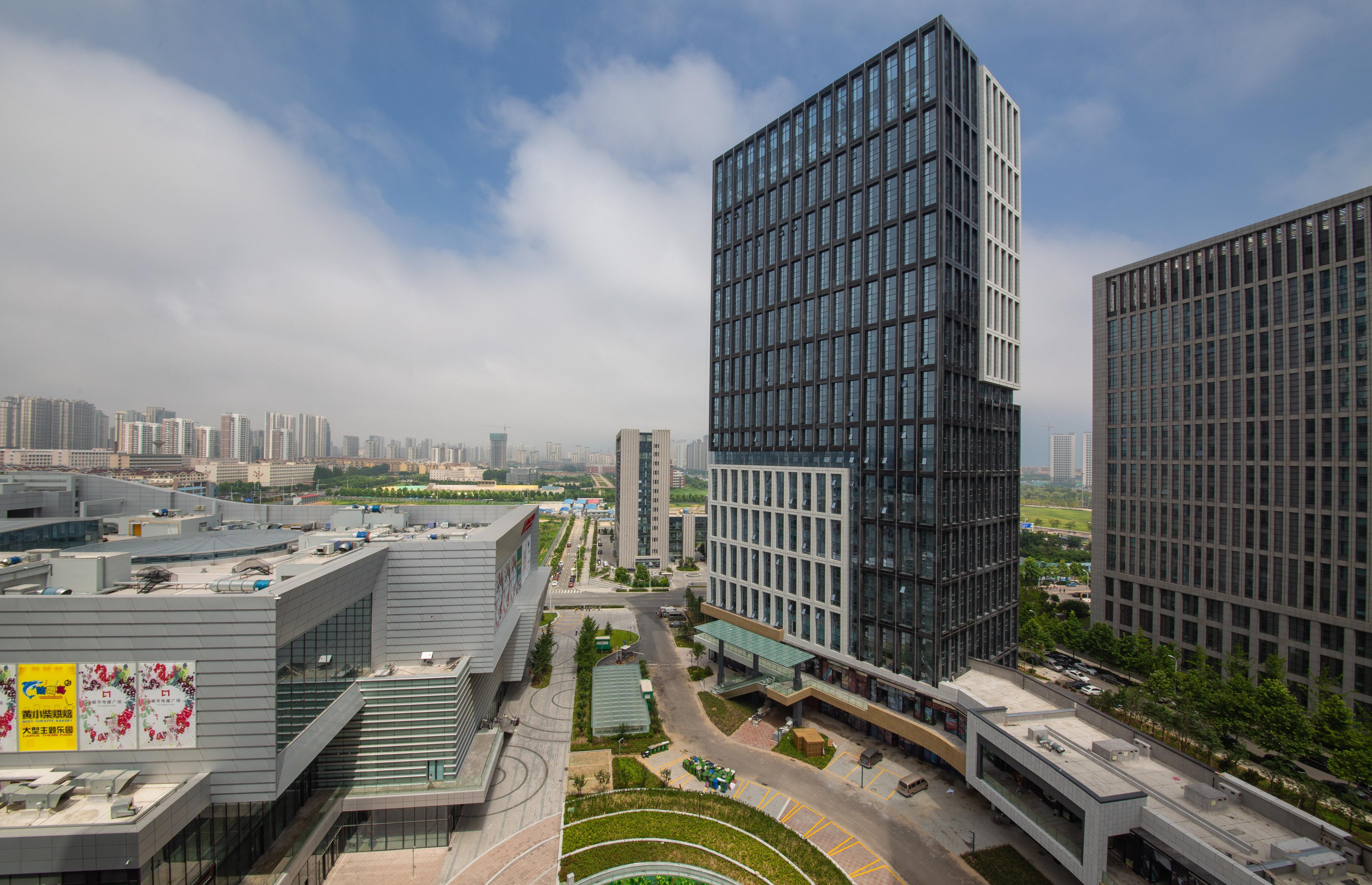 Holiday Inn Express - Qingdao West Coast By Ihg Exterior foto