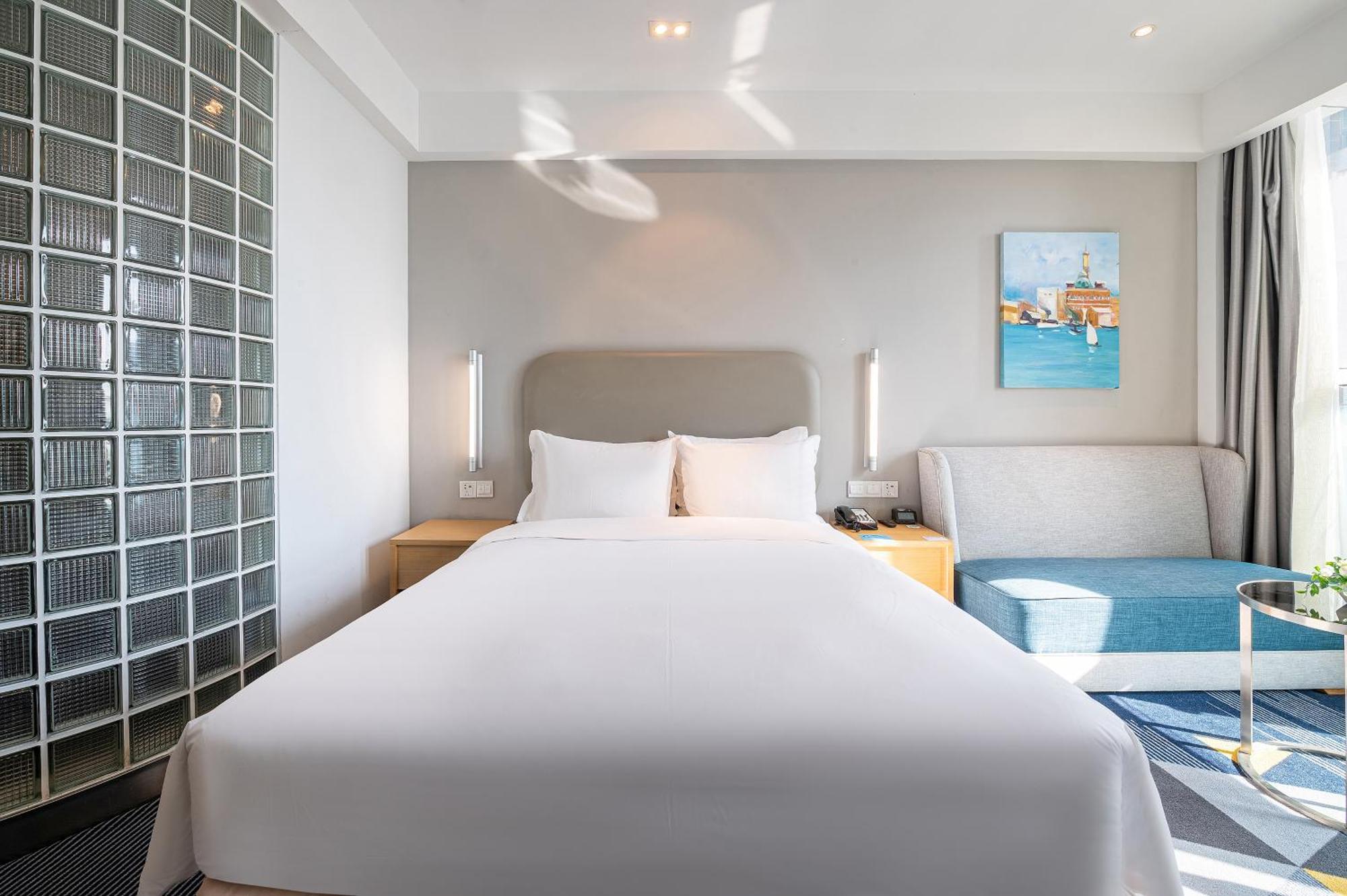 Holiday Inn Express - Qingdao West Coast By Ihg Exterior foto
