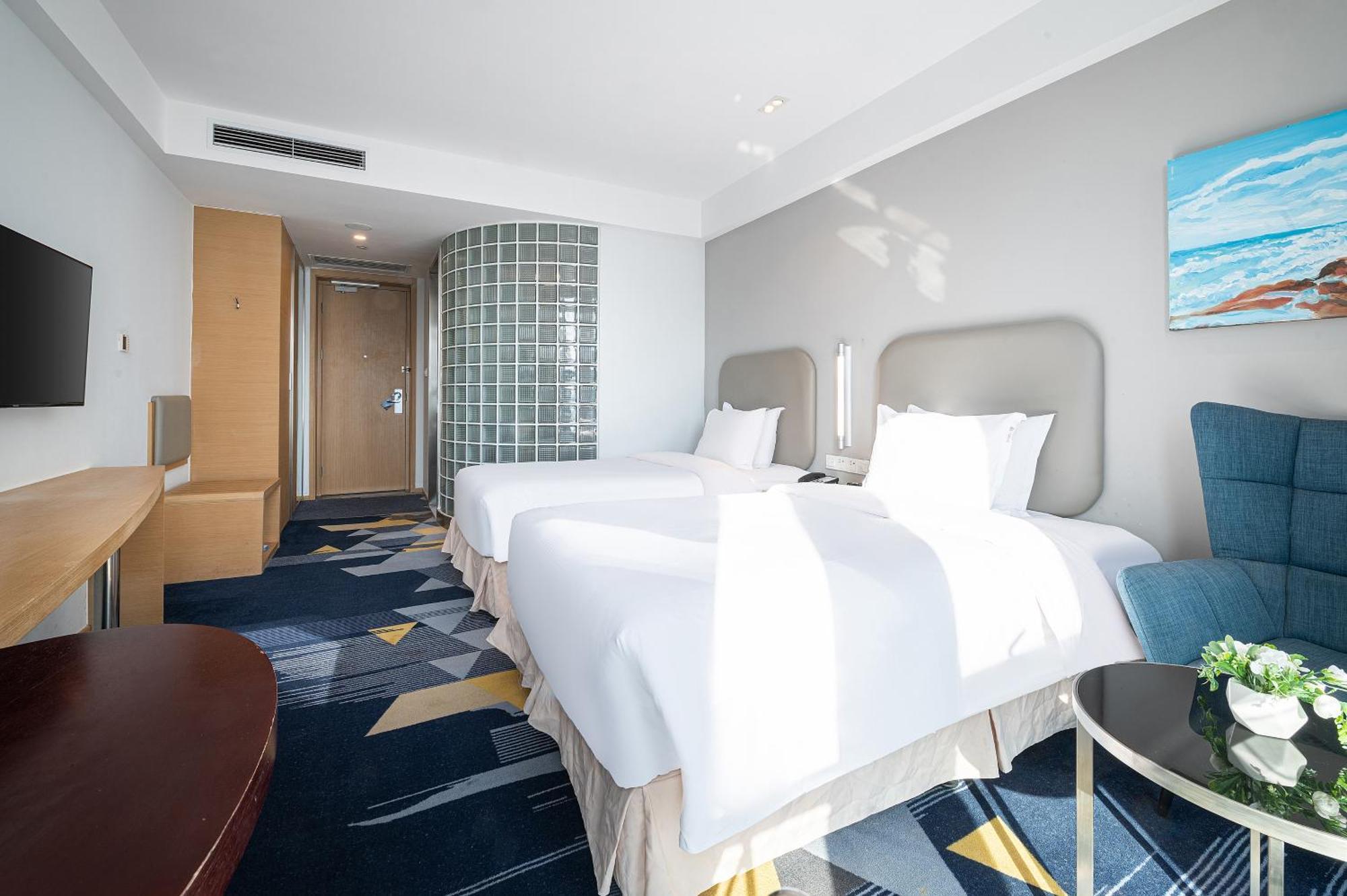 Holiday Inn Express - Qingdao West Coast By Ihg Exterior foto